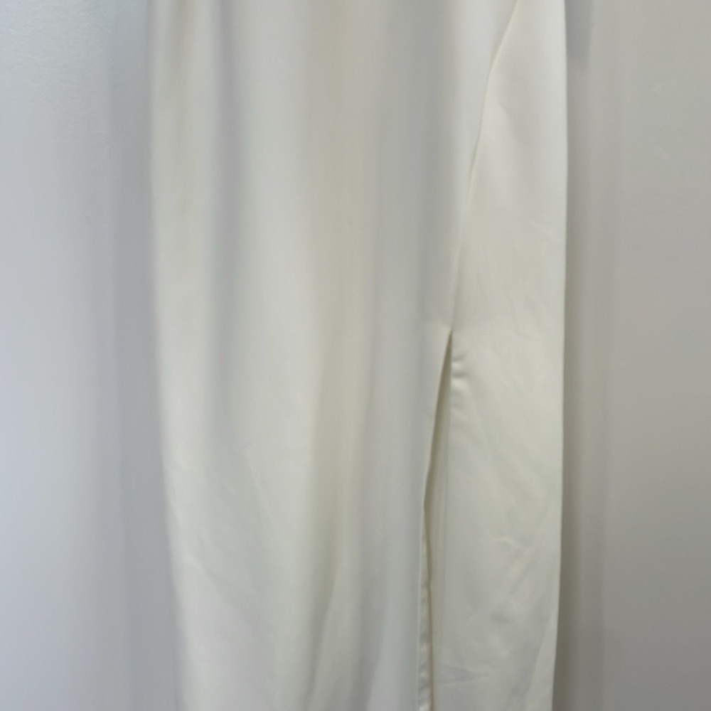 NWT Aidan Mattox cream strapless crepe wedding feminine formal dress. Size 0 - Picture 5 of 12